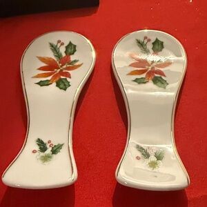 Set of two Vtg Royal Norfolk White Spoon Rest Gold Trim Poinsettia 8”